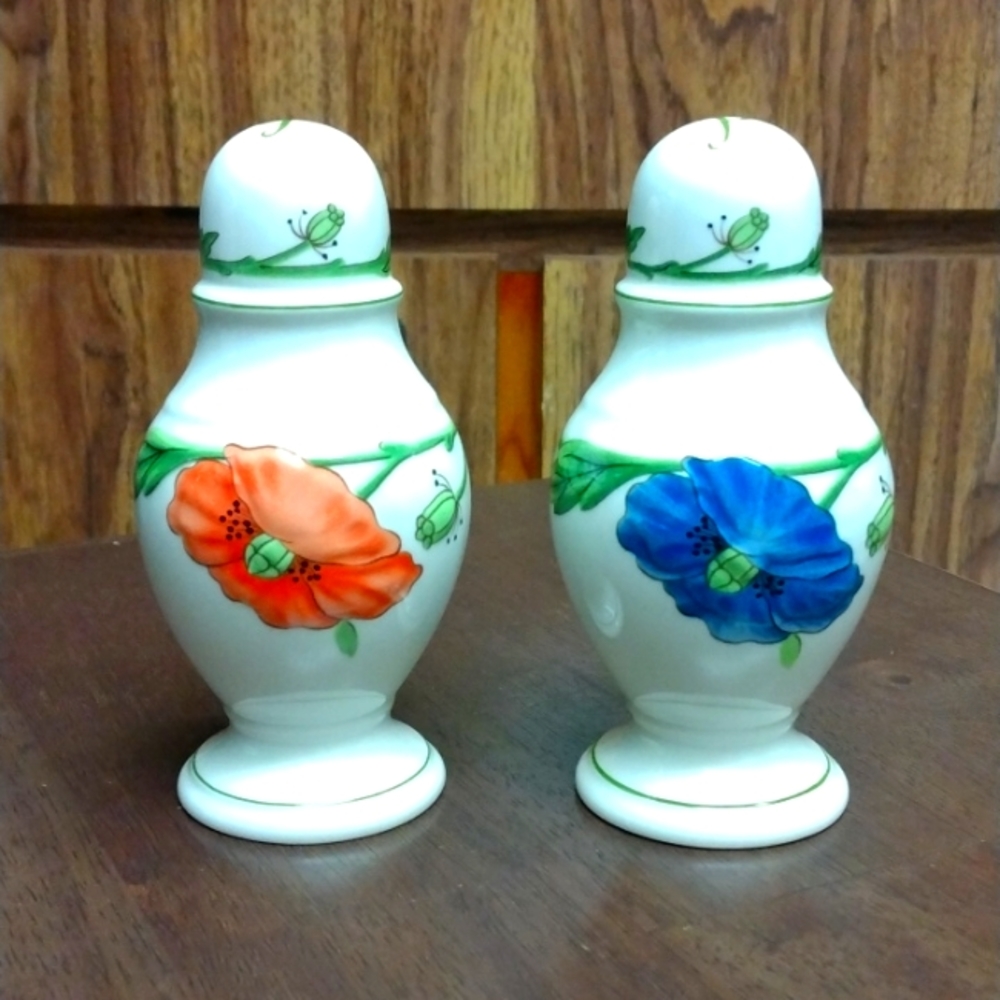 Villeroy & Boch Amapola salt and pepper shakers